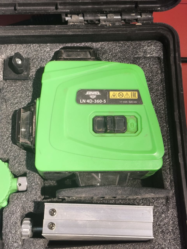 Лазерный уровень AMO LN 4D-360-5