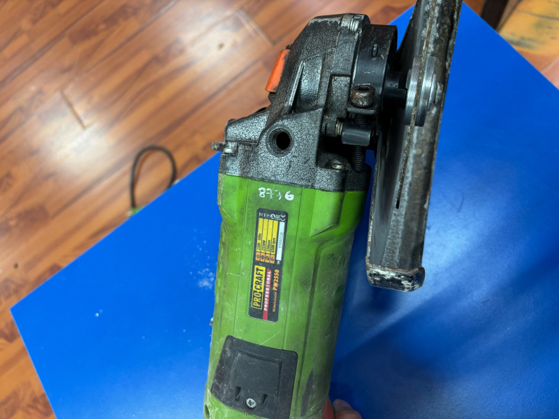 Болгарка ProCraft PW2550