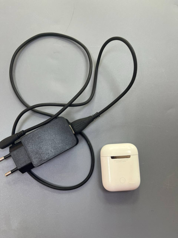 Наушники Apple Airpods 2