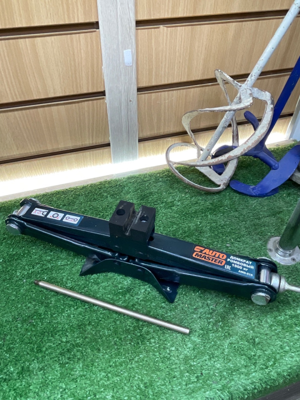 Домкрат AutoMaster AMD515 1500кг